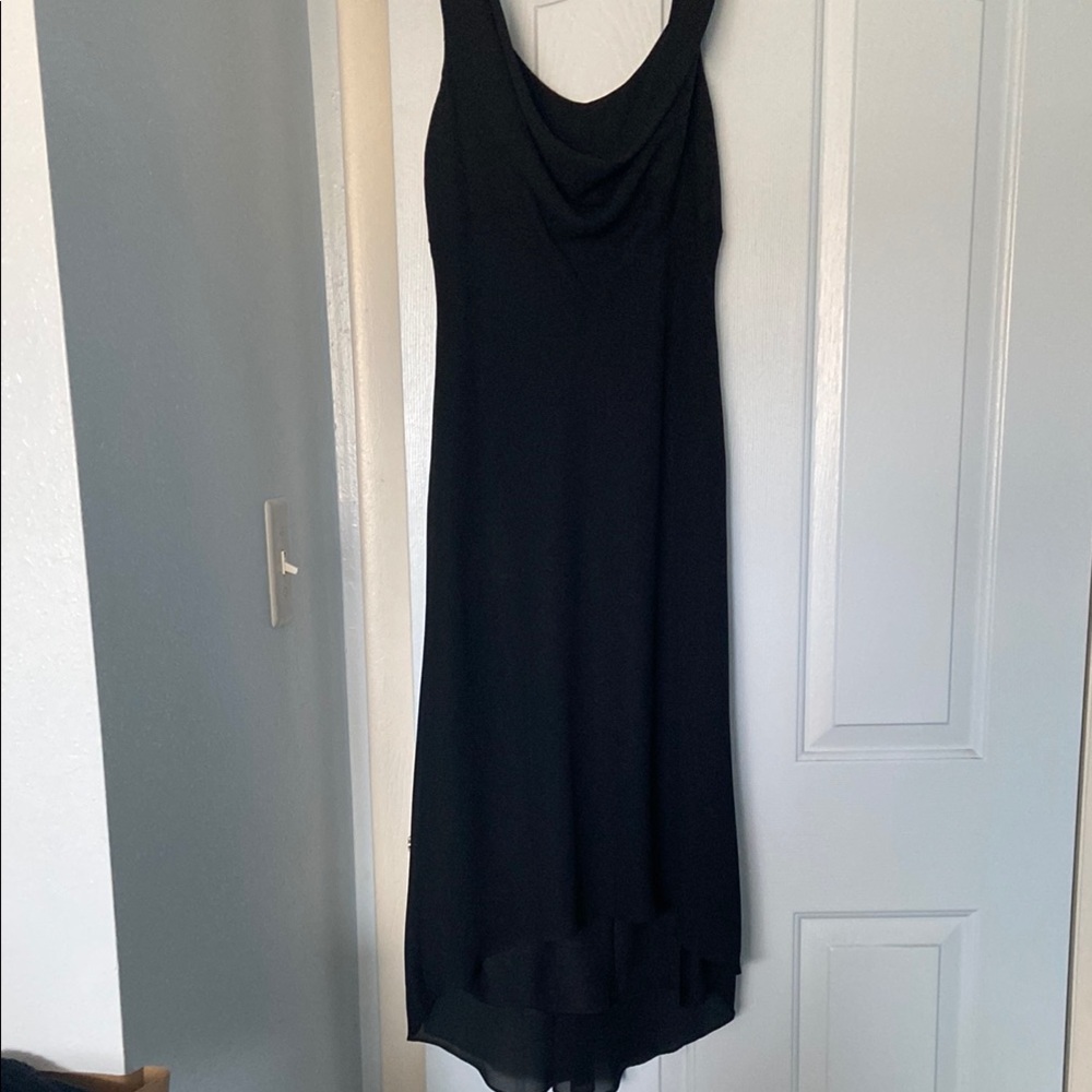 Elegant Black Sleeveless Dress